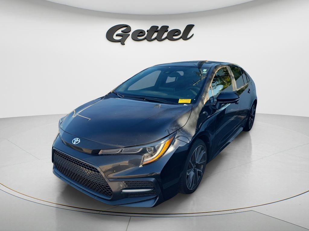 Used 2022 Toyota Corolla XSE image 3