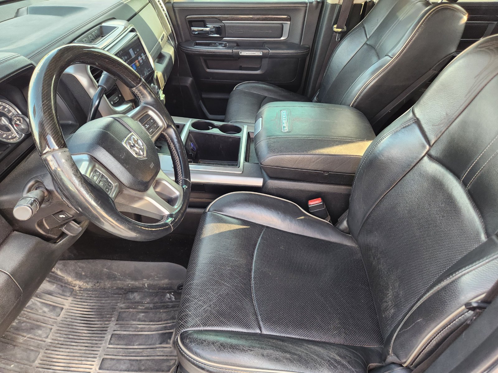 Used 2015 RAM 2500 Limited AWD/4WD image 15