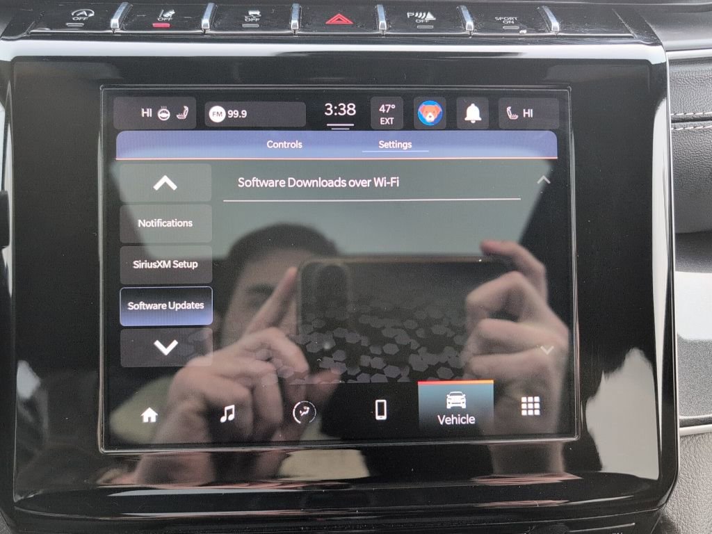 Used 2023 Jeep Grand Cherokee Altitude image 54