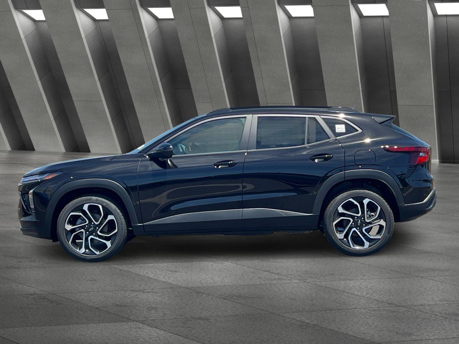 New 2026 Chevrolet Trax RS w/ Sunroof Package FWD image 7