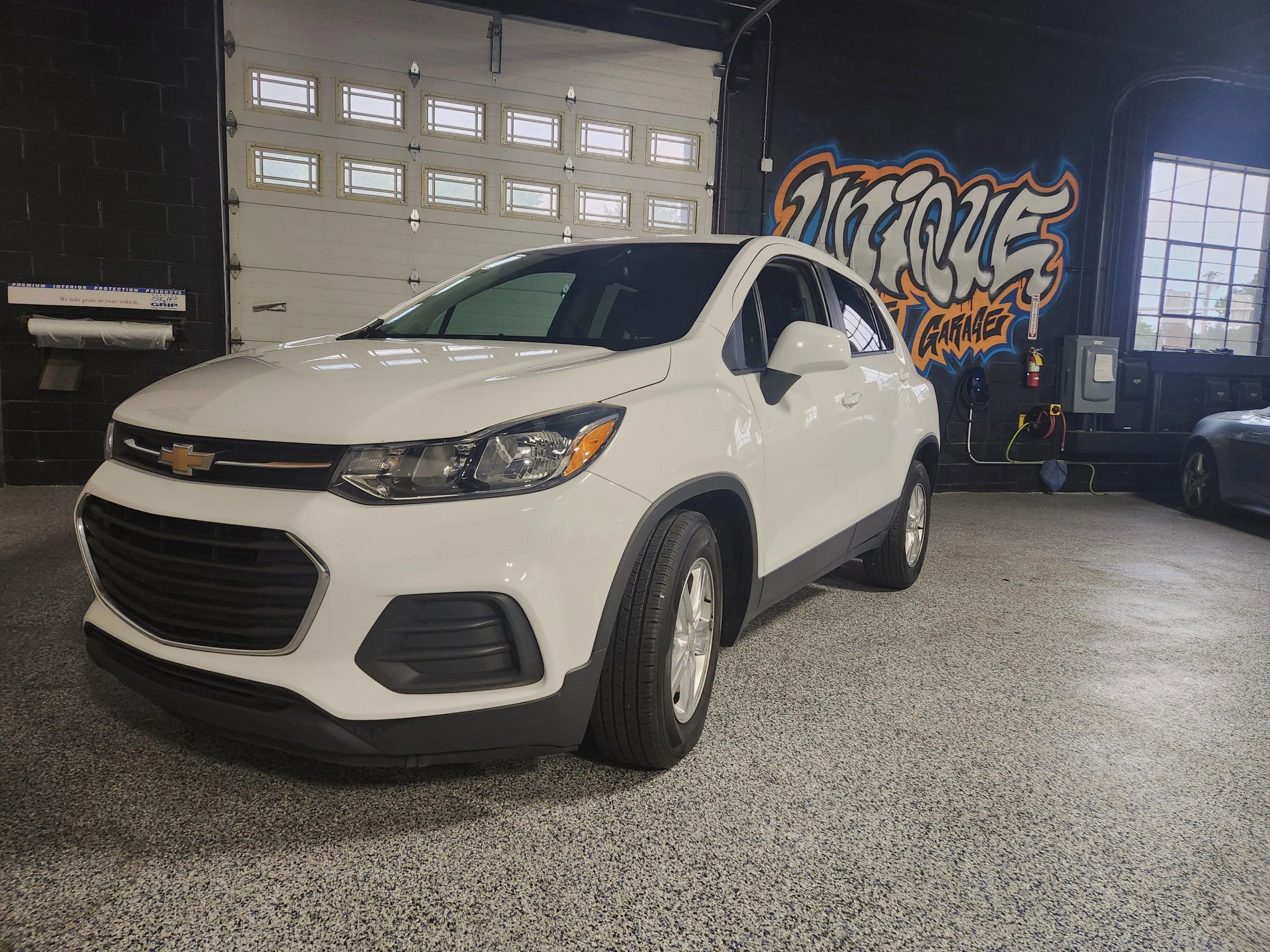 Used 2019 Chevrolet Trax LS w/ Tint and Cruise Package image 6