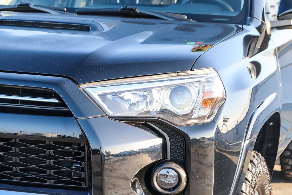 Used 2021 Toyota 4Runner TRD Off-Road Premium w/ Moonroof Package AWD/4WD image 5