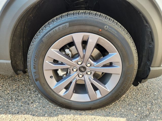 New 2026 Ford Explorer Active w/ Active Comfort Package AWD/4WD image 19