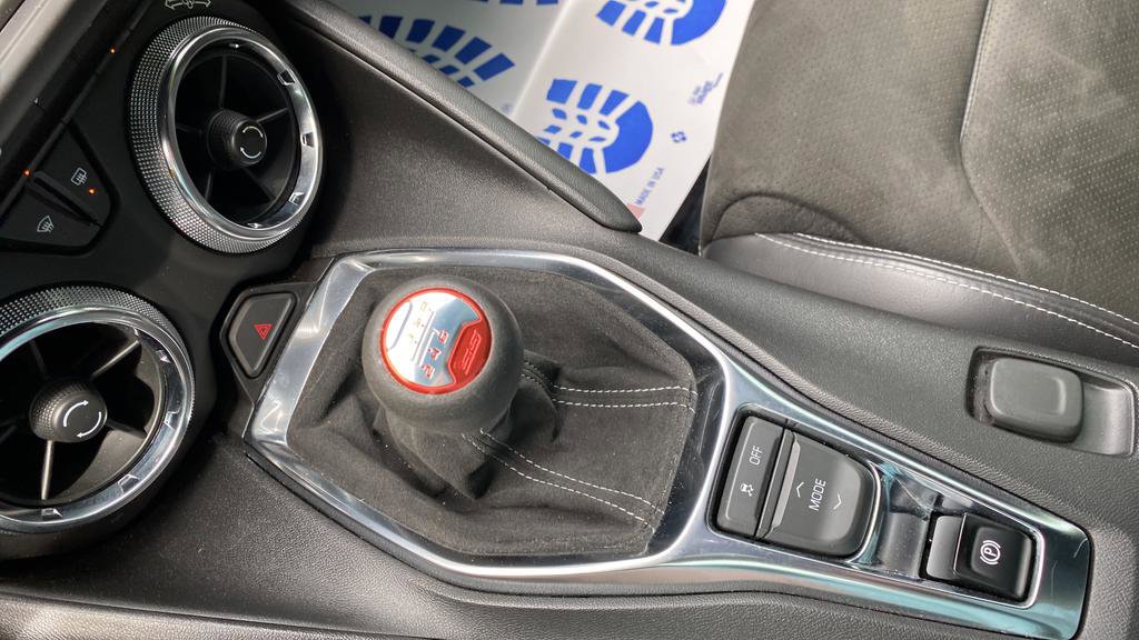 Used 2019 Chevrolet Camaro SS RWD image 19