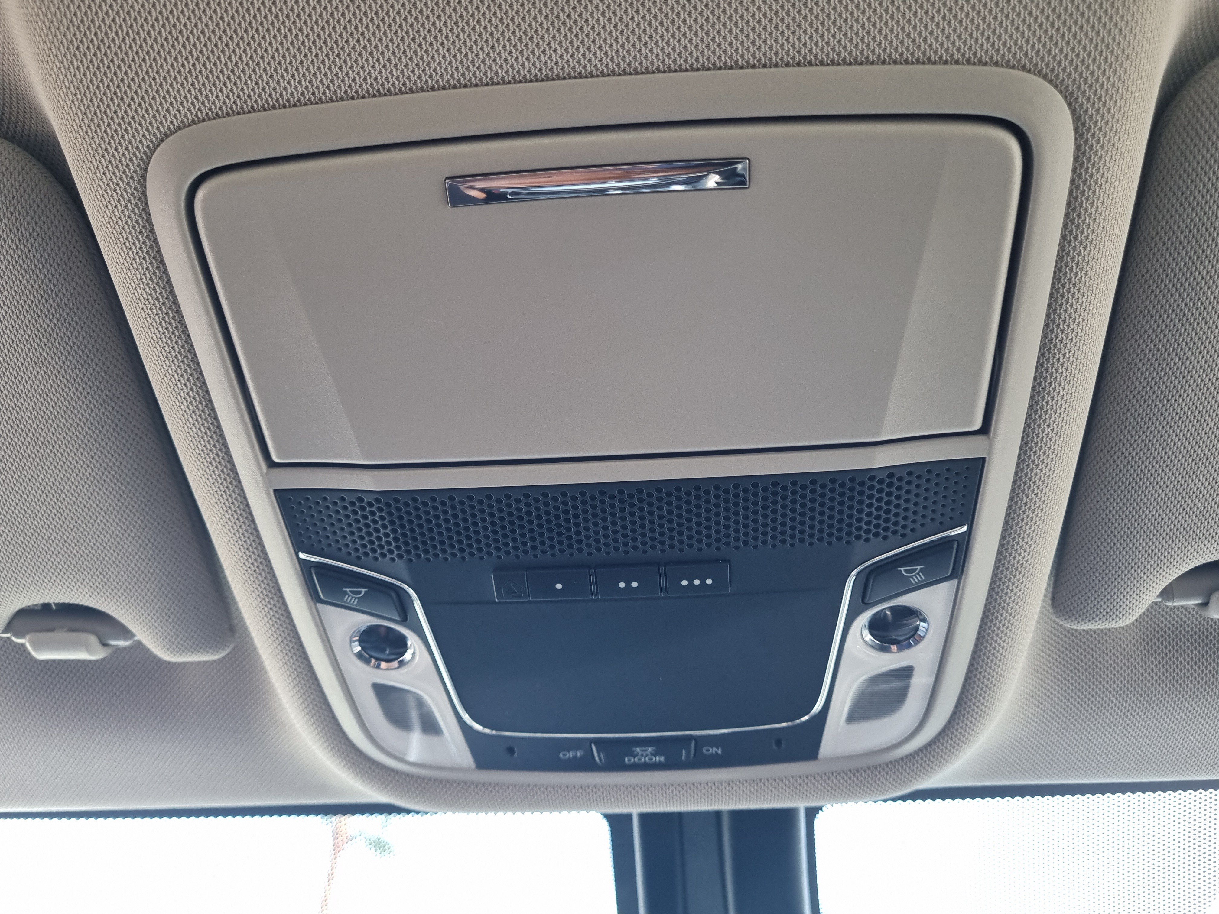 Used 2018 Honda Clarity Touring image 32