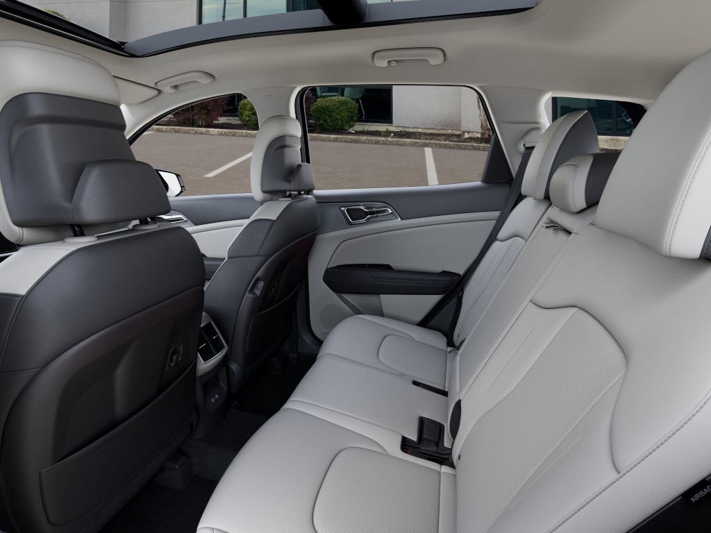 New 2026 Kia Sportage EX image 18