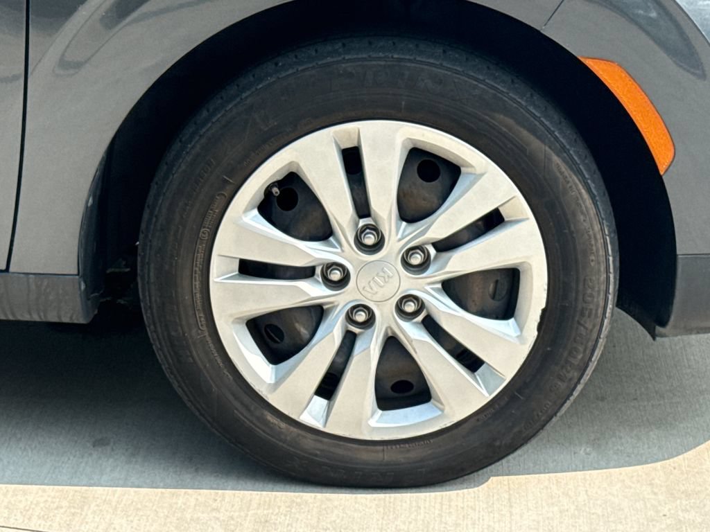 Used 2021 Kia Soul LX FWD image 11
