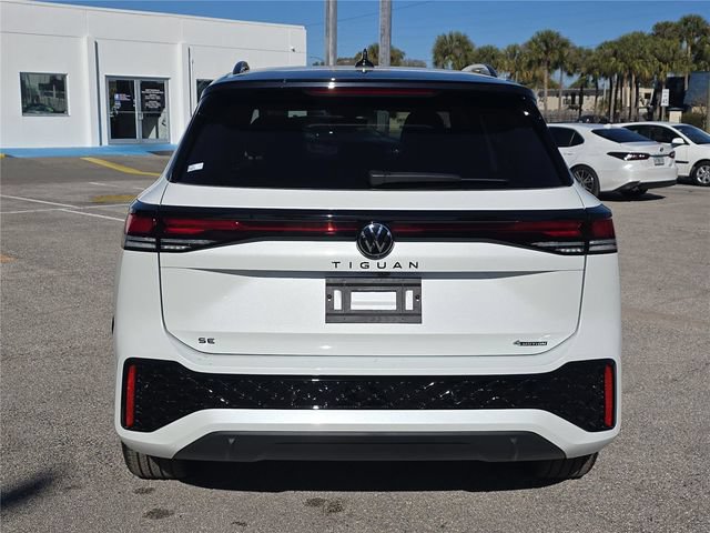 New 2026 Volkswagen Tiguan SE R-Line AWD/4WD image 5