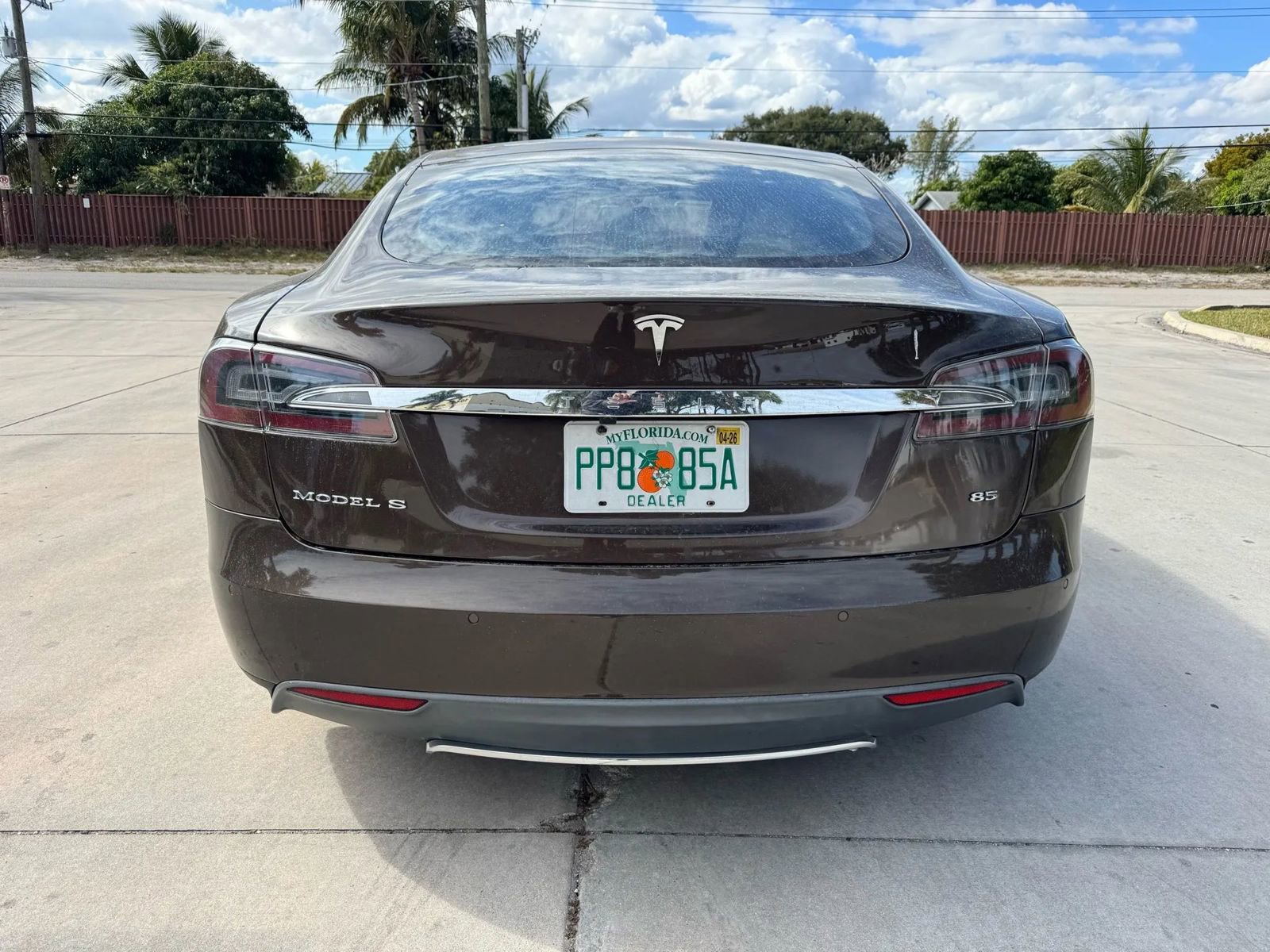 Used 2014 Tesla Model S 85 image 4