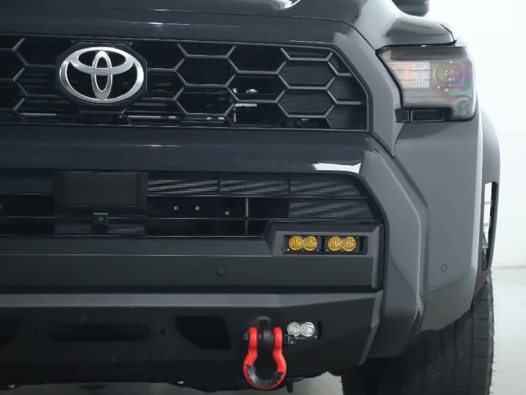 Used 2025 Toyota 4Runner TRD Off-Road Premium AWD/4WD image 7