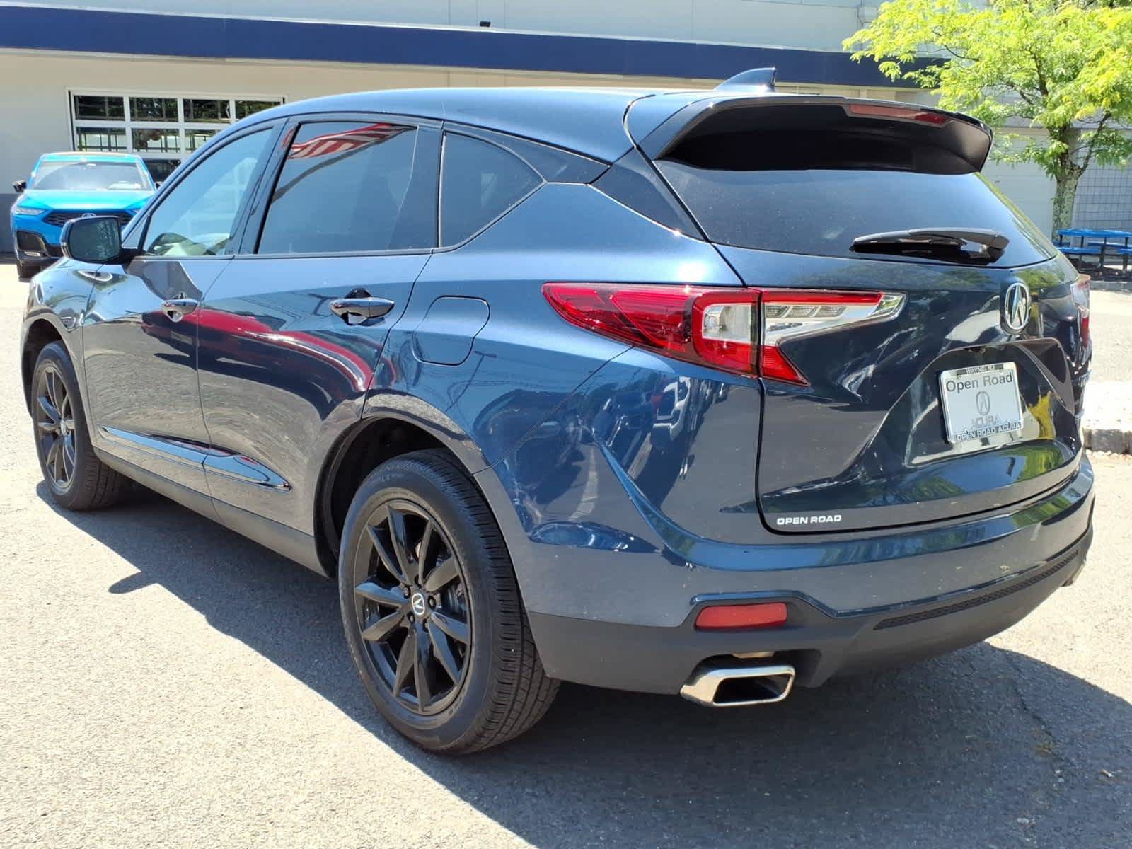 Certified 2025 Acura RDX SH-AWD image 4
