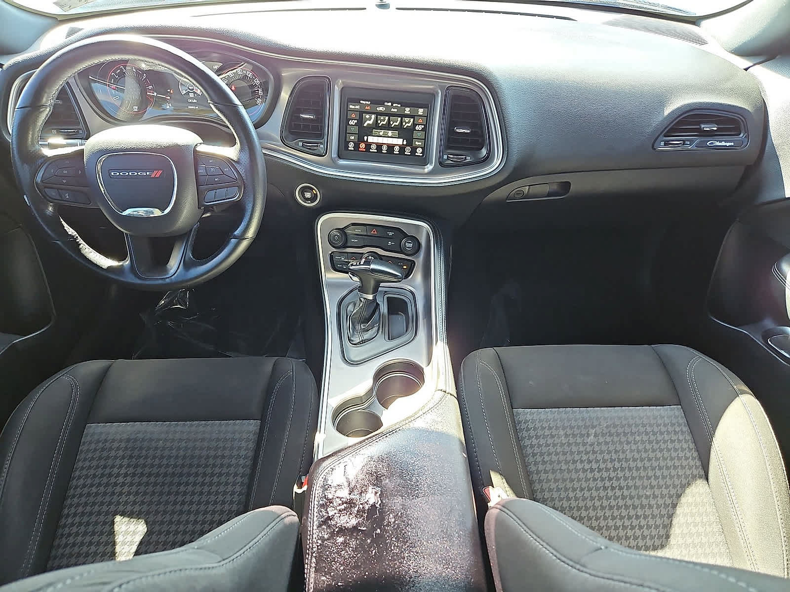 Used 2020 Dodge Challenger SXT w/ Blacktop Package AWD/4WD image 11
