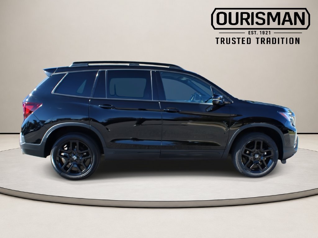 Used 2024 Honda Passport Black Edition image 11