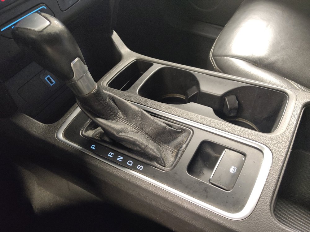 Used 2017 Ford Escape Titanium image 26