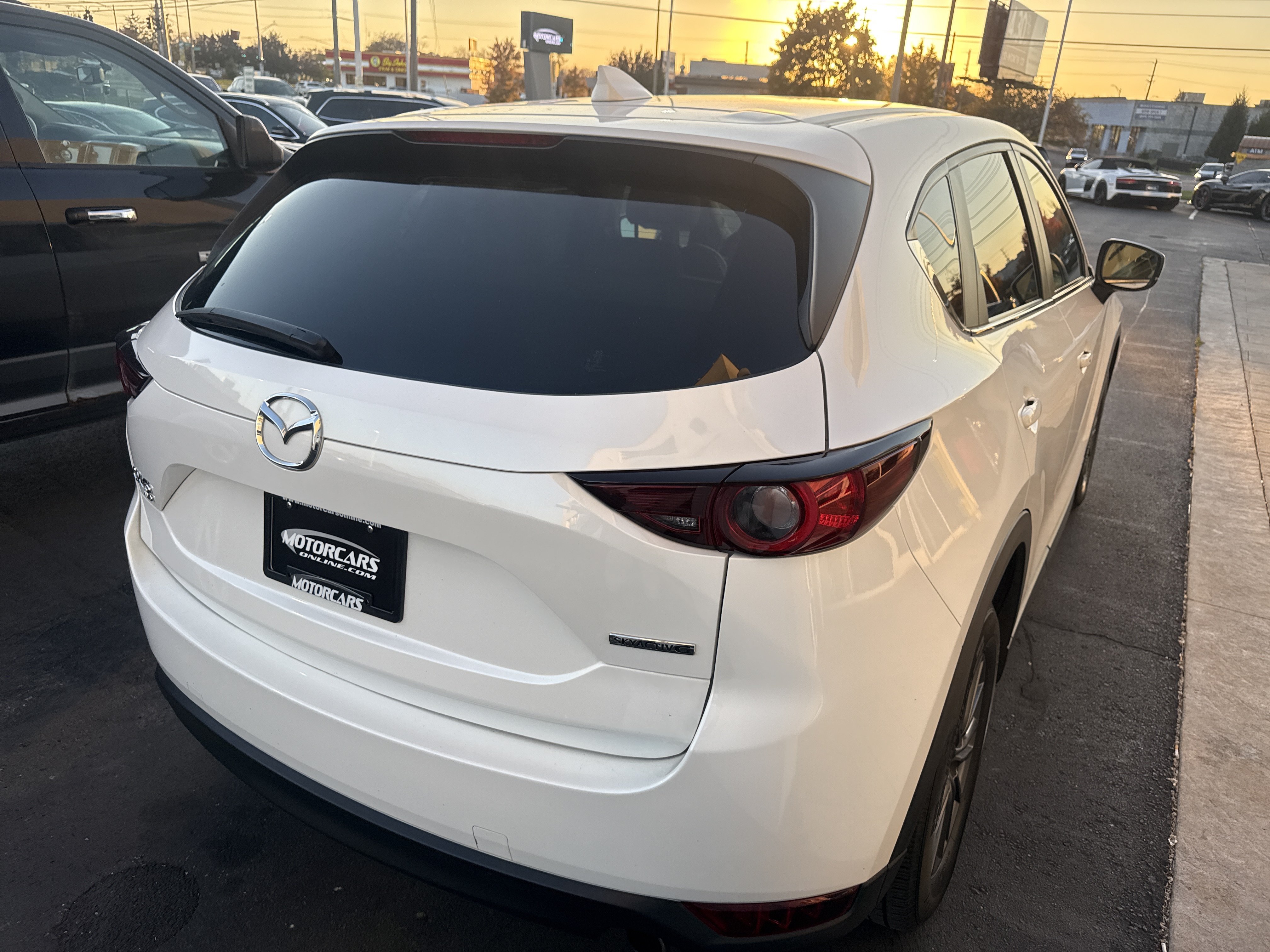 Used 2020 MAZDA CX-5 Touring AWD/4WD image 4
