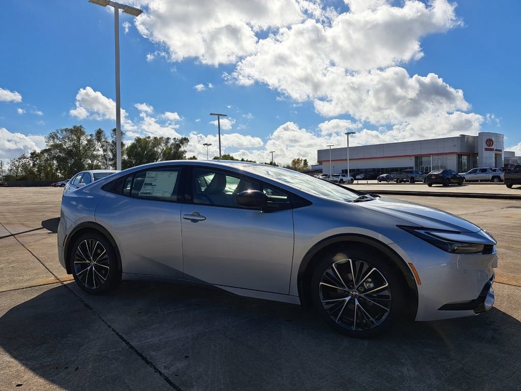 New 2026 Toyota Prius XLE image 2
