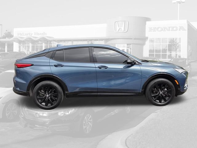 Used 2024 Buick Envista Sport Touring w/ Convenience I Package FWD image 6