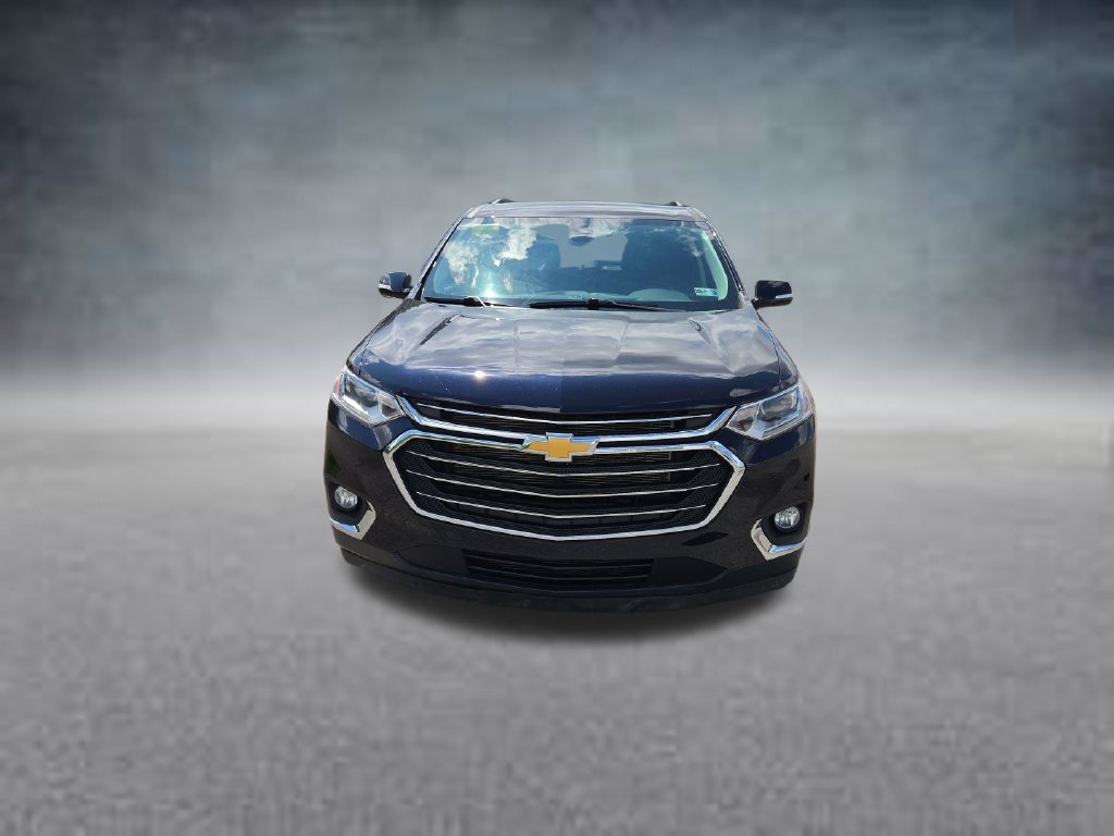Used 2020 Chevrolet Traverse LT w/ Driver Confidence II Package AWD/4WD image 2