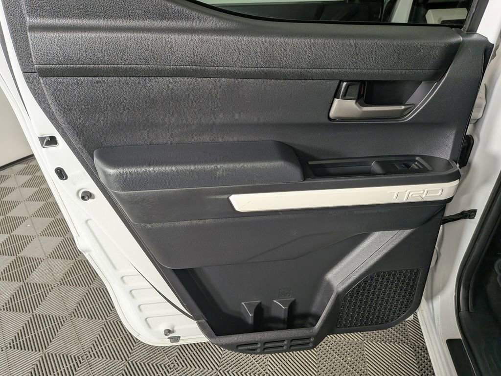 Used 2024 Toyota Tacoma TRD Off-Road image 28