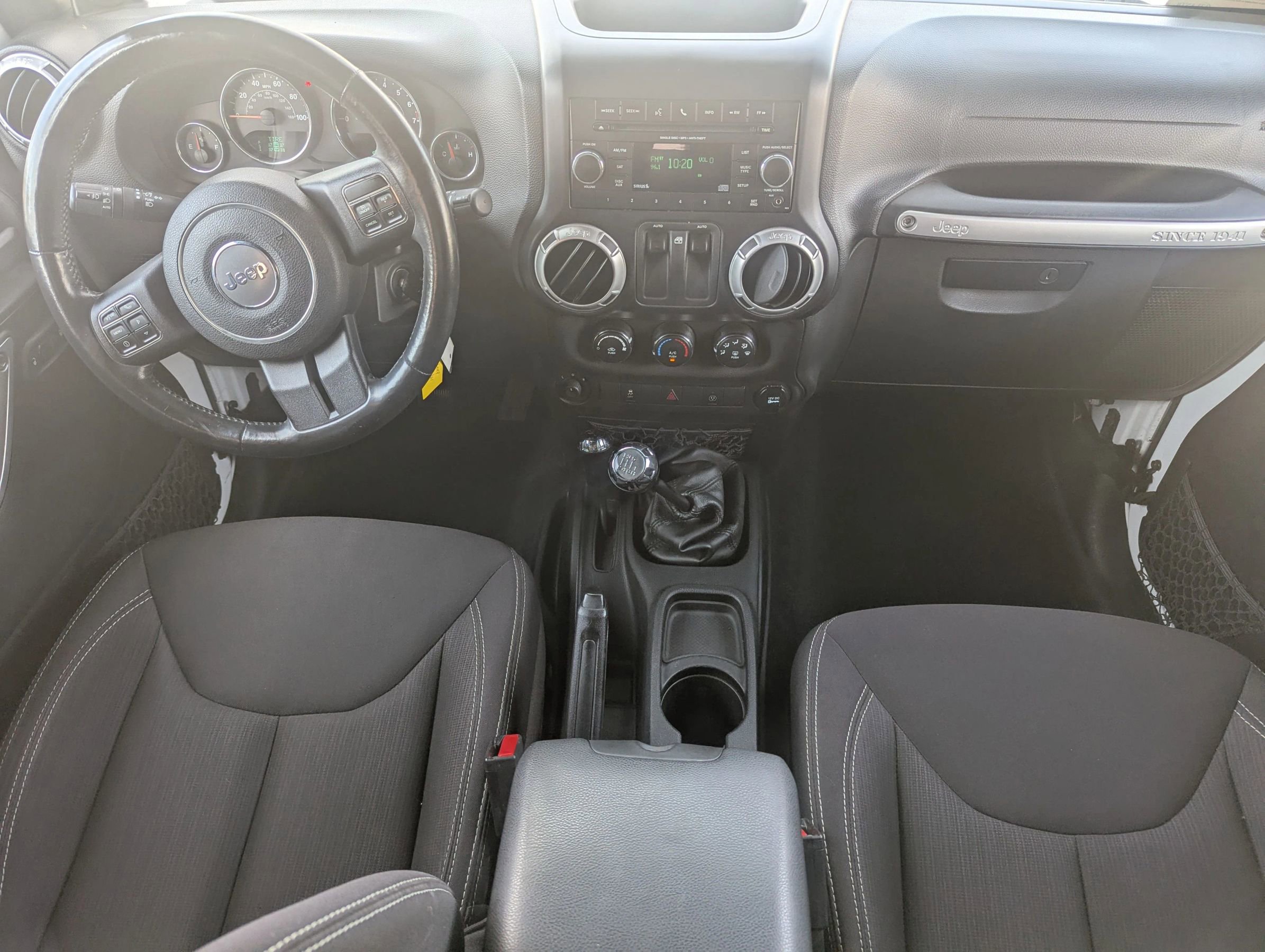 Used 2013 Jeep Wrangler Sahara w/ Connectivity Group image 11