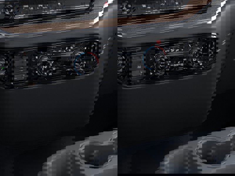 New 2024 Chevrolet Silverado 3500 LT w/ Safety Package image 23