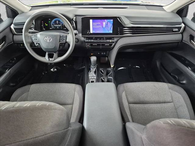 Used 2025 Toyota Camry LE FWD image 18