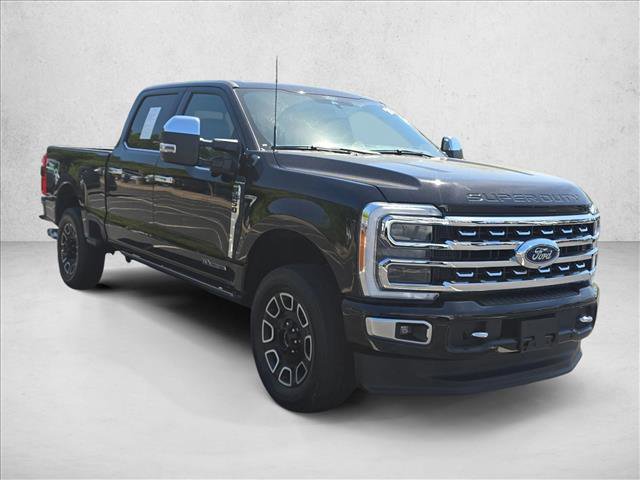 Used 2024 Ford F250 Platinum image 3