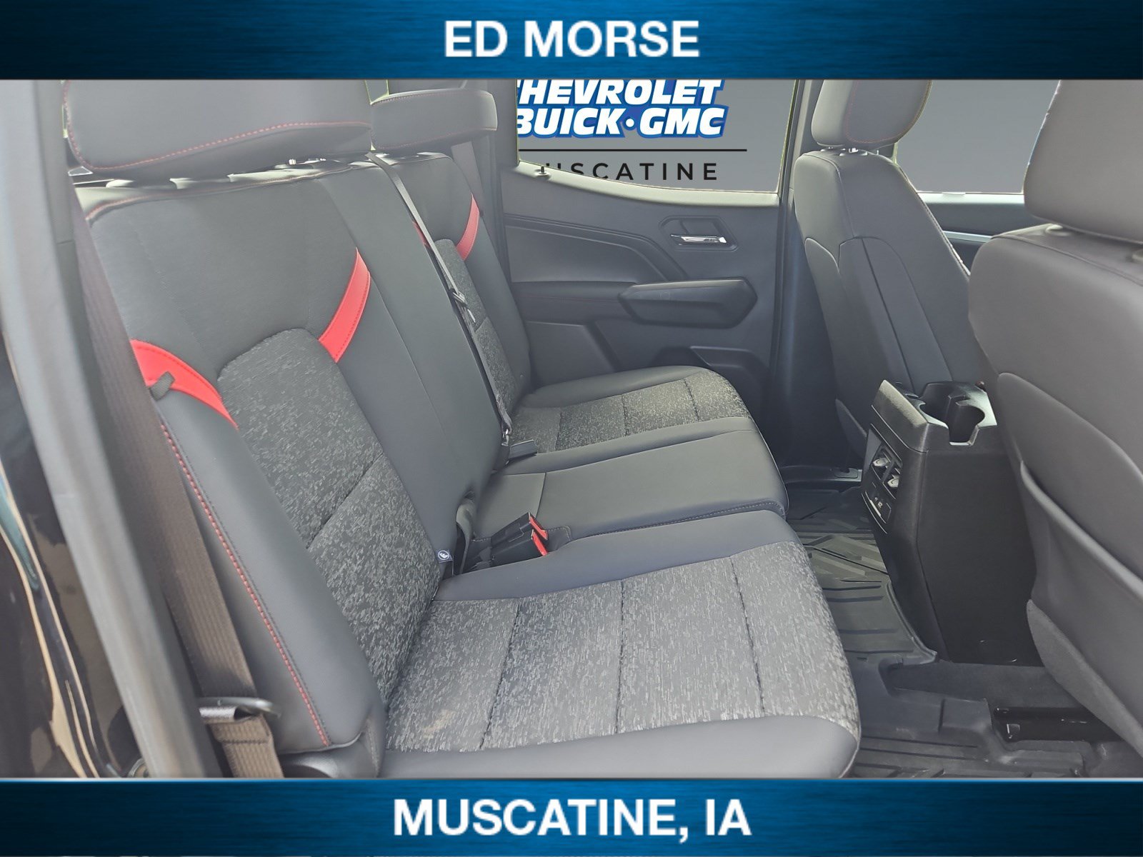 Certified 2024 Chevrolet Colorado Z71 w/ LPO, Dark Essentials Package AWD/4WD image 17