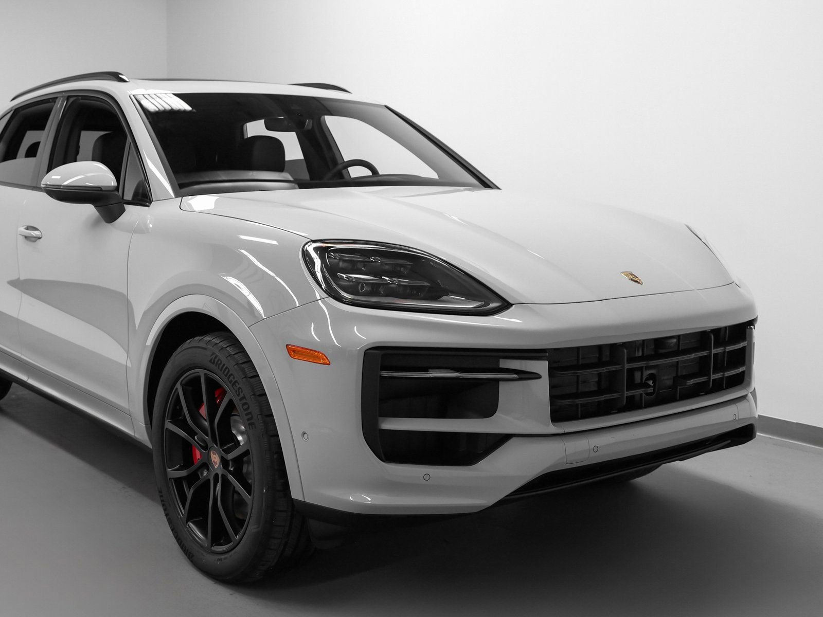 New 2026 Porsche Cayenne S image 9