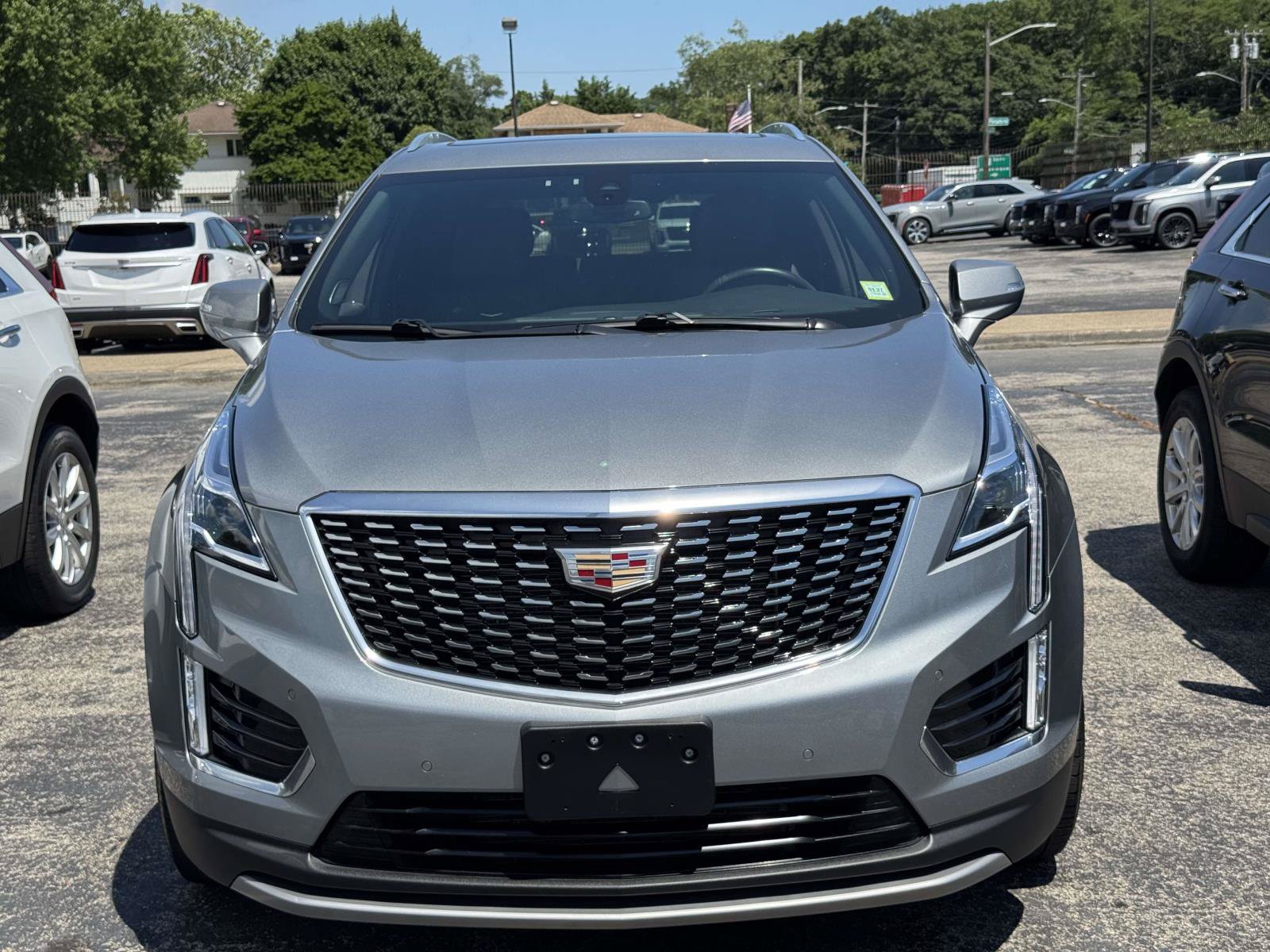 Certified 2023 Cadillac XT5 Premium Luxury AWD/4WD image 2