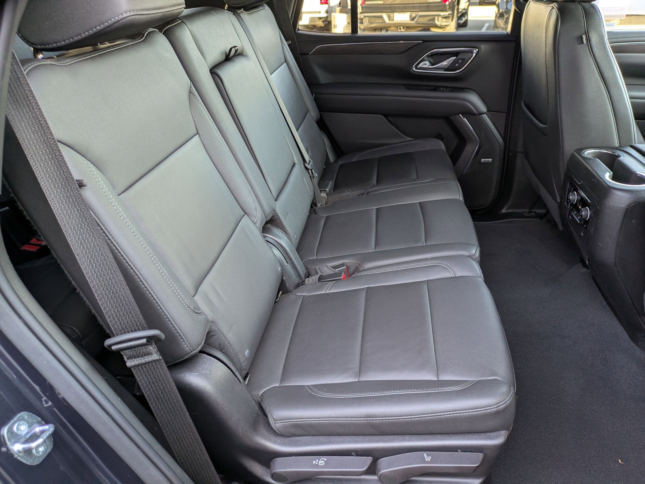 Certified 2022 Chevrolet Tahoe LT w/ Luxury Package image 26