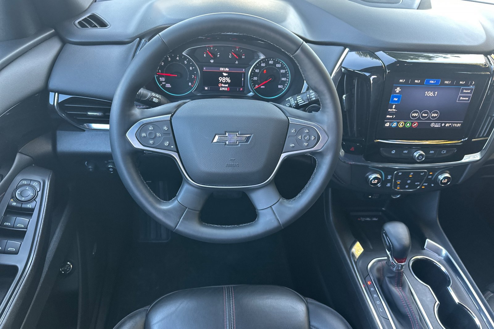 Used 2023 Chevrolet Traverse RS w/ LPO, Cargo Package AWD/4WD image 14