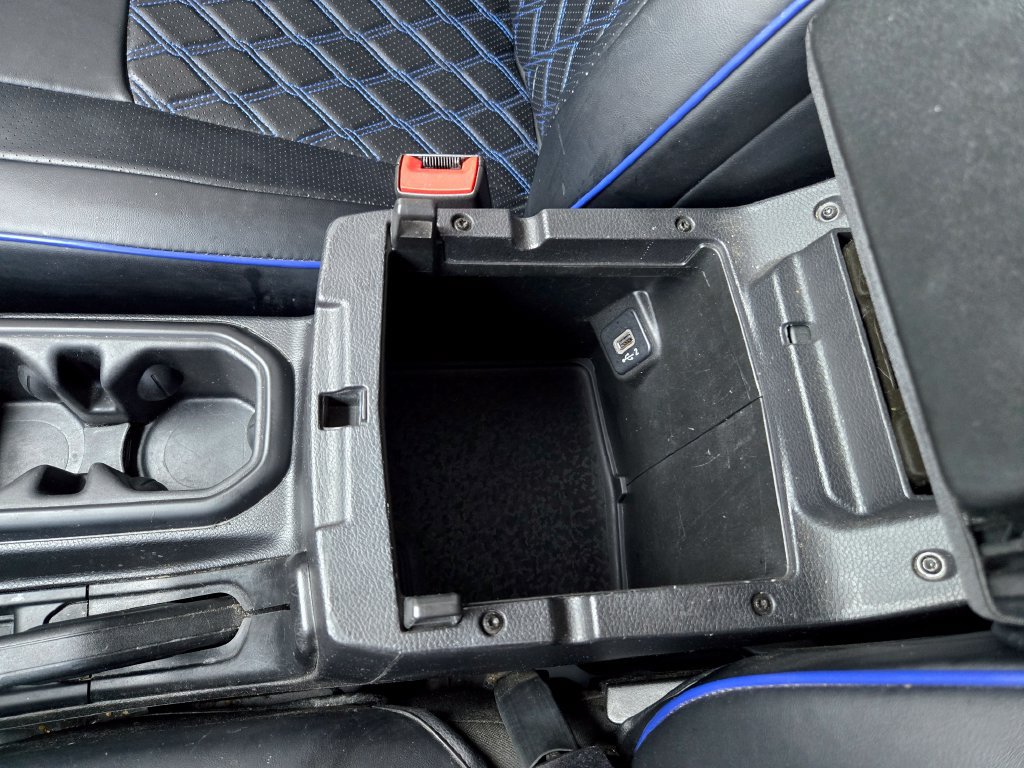 Used 2019 Jeep Wrangler Sport AWD/4WD image 32