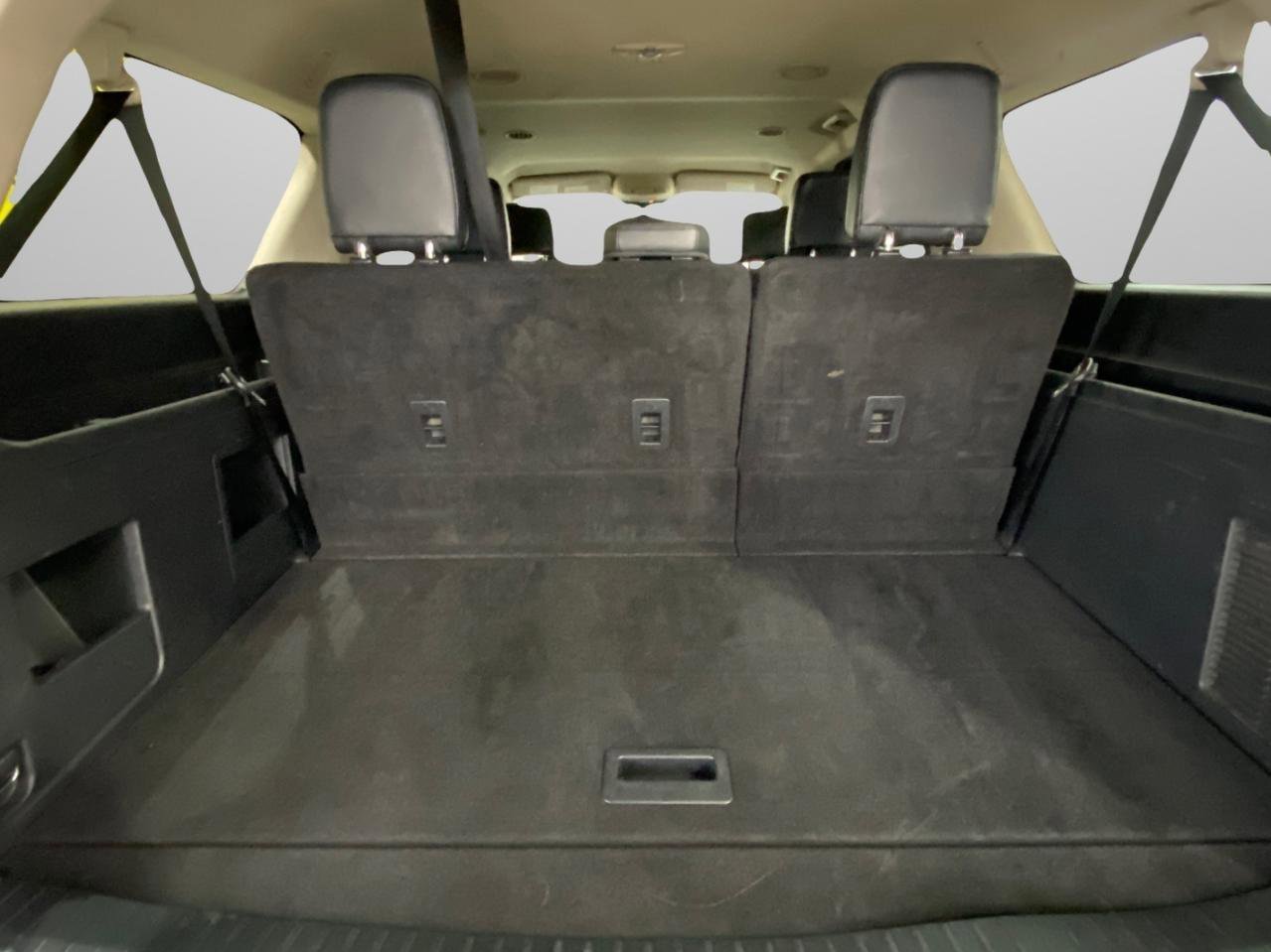 Used 2023 Ford Expedition Max XLT image 28