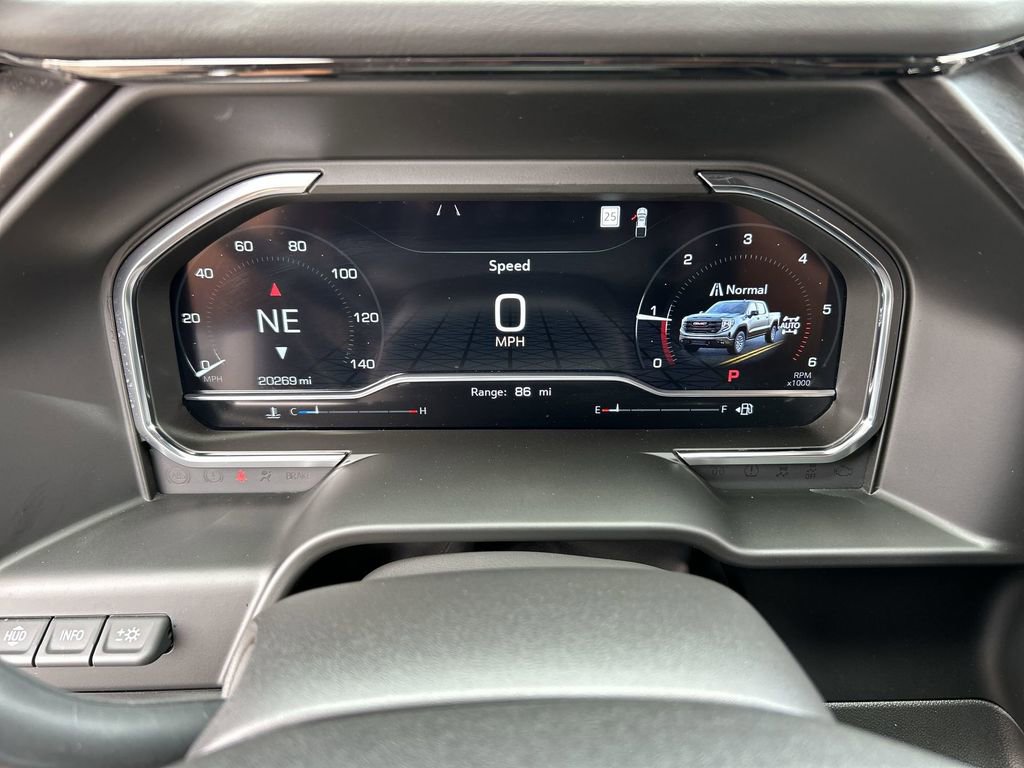 Used 2025 GMC Sierra 1500 AT4 w/ AT4 Premium Package AWD/4WD image 11