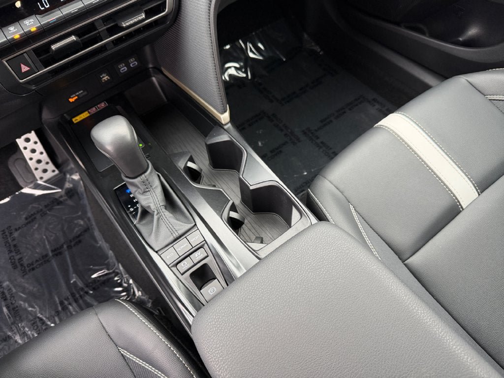 Used 2026 Toyota Camry SE FWD image 18