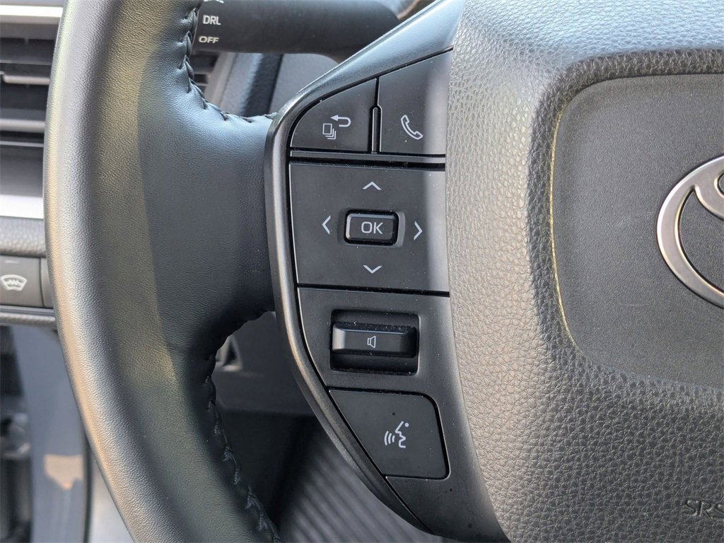 Used 2024 Toyota Prius LE image 18