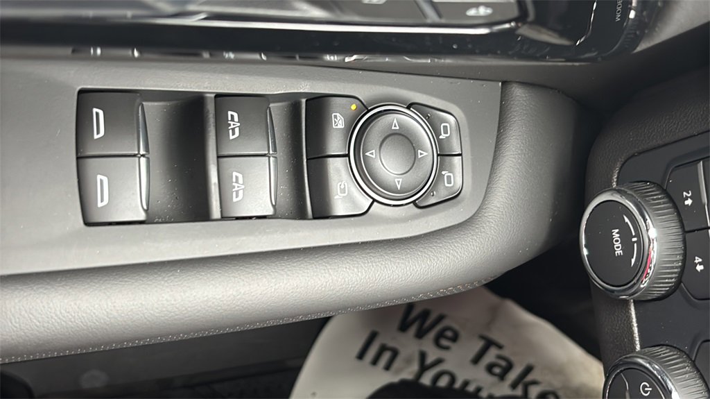 Used 2025 Chevrolet Tahoe High Country w/ Sun And Tow Package image 18