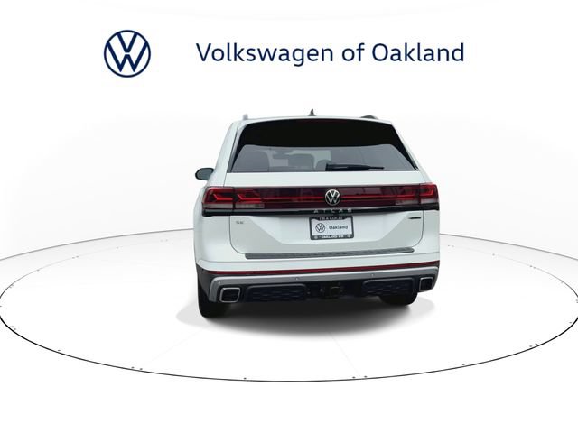 New 2026 Volkswagen Atlas Peak Edition AWD/4WD image 7