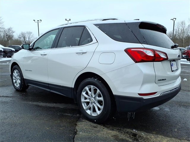 Used 2019 Chevrolet Equinox LT w/ Sun & Navigation Package image 5
