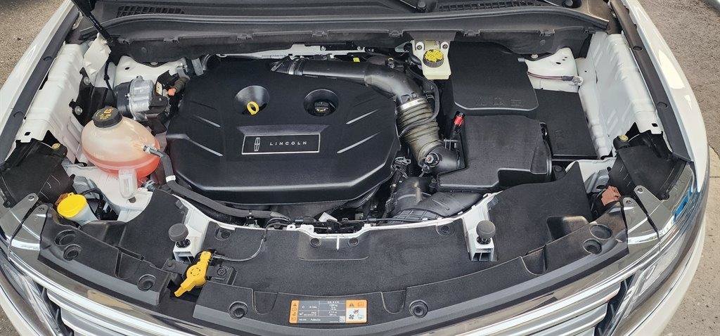 Used 2017 Lincoln MKC Reserve FWD image 16