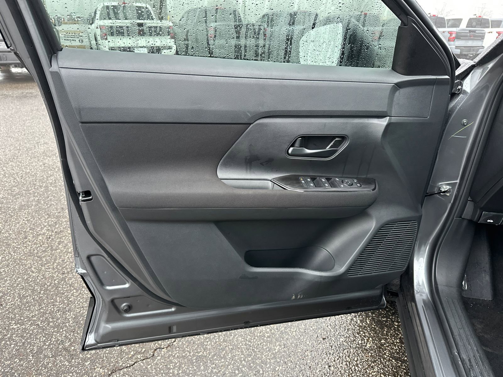 New 2026 Nissan Kicks S image 10