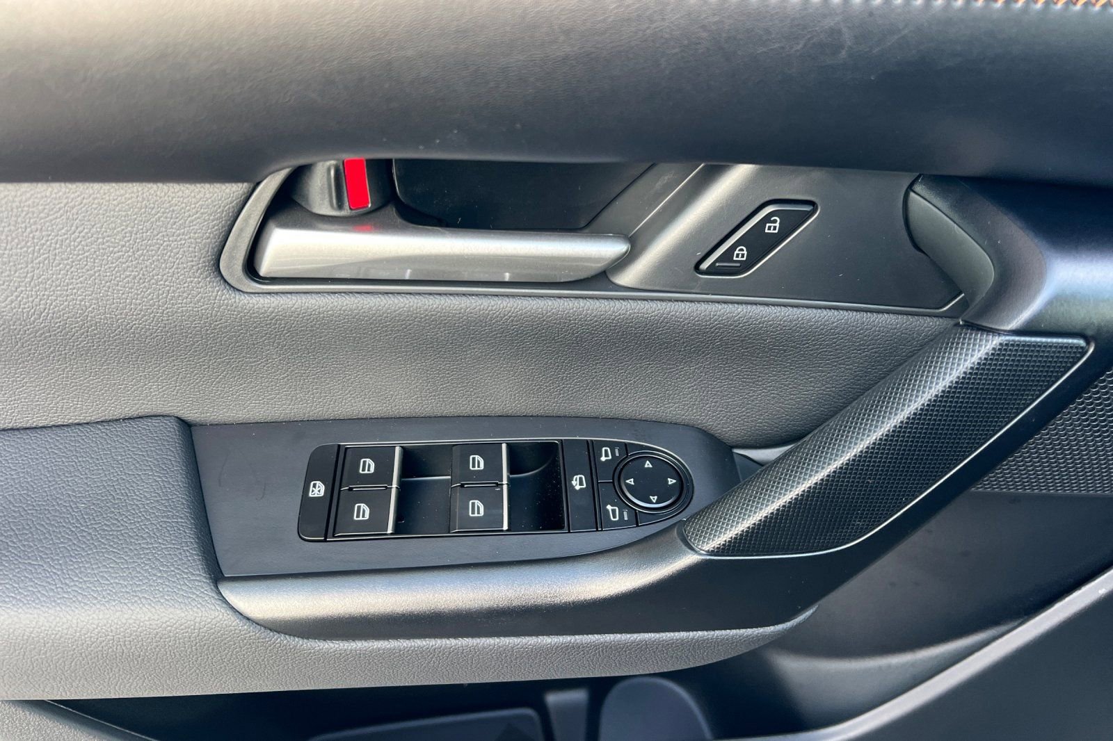 New 2026 MAZDA CX-50 AWD 2.5 S w/ Cargo Package image 8