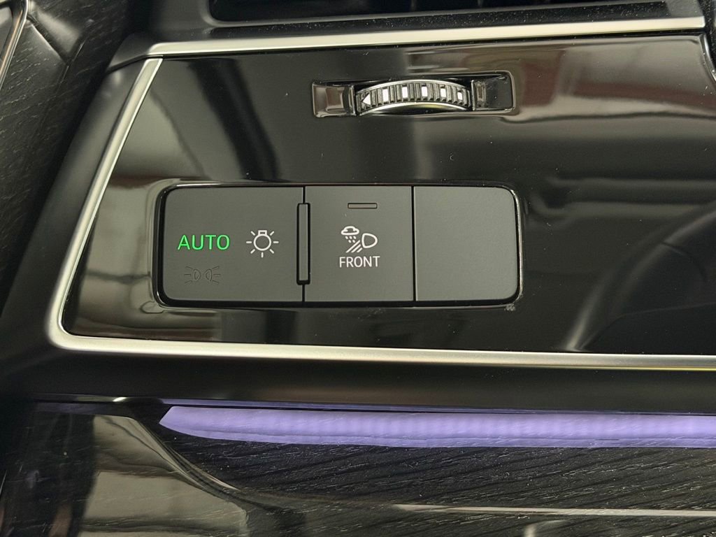 Used 2023 Audi Q7 3.0T Premium Plus image 15