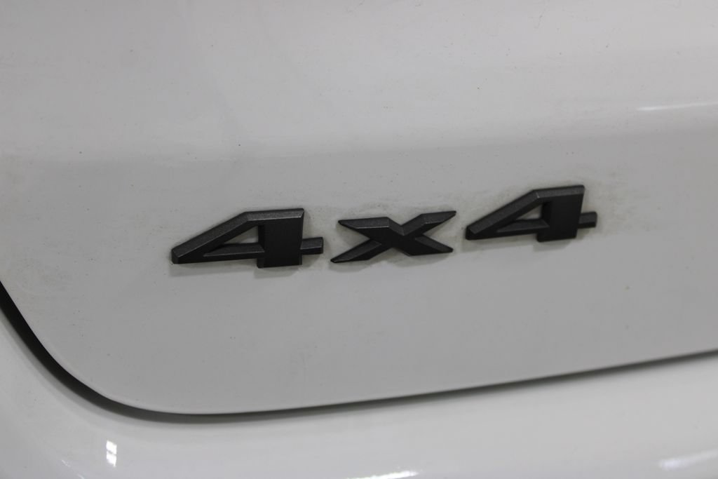 Used 2025 Jeep Compass Trailhawk AWD/4WD image 26