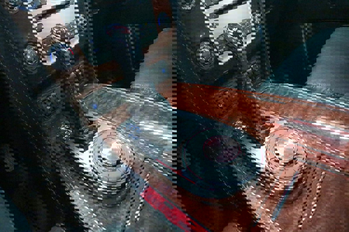 Used 2019 INFINITI QX80 Luxe w/ Proassist Package image 29