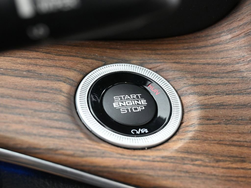 Used 2022 Jeep Grand Cherokee Summit image 19