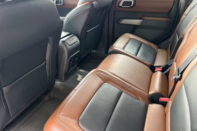 Certified 2023 Ford Bronco Outer Banks AWD/4WD image 12