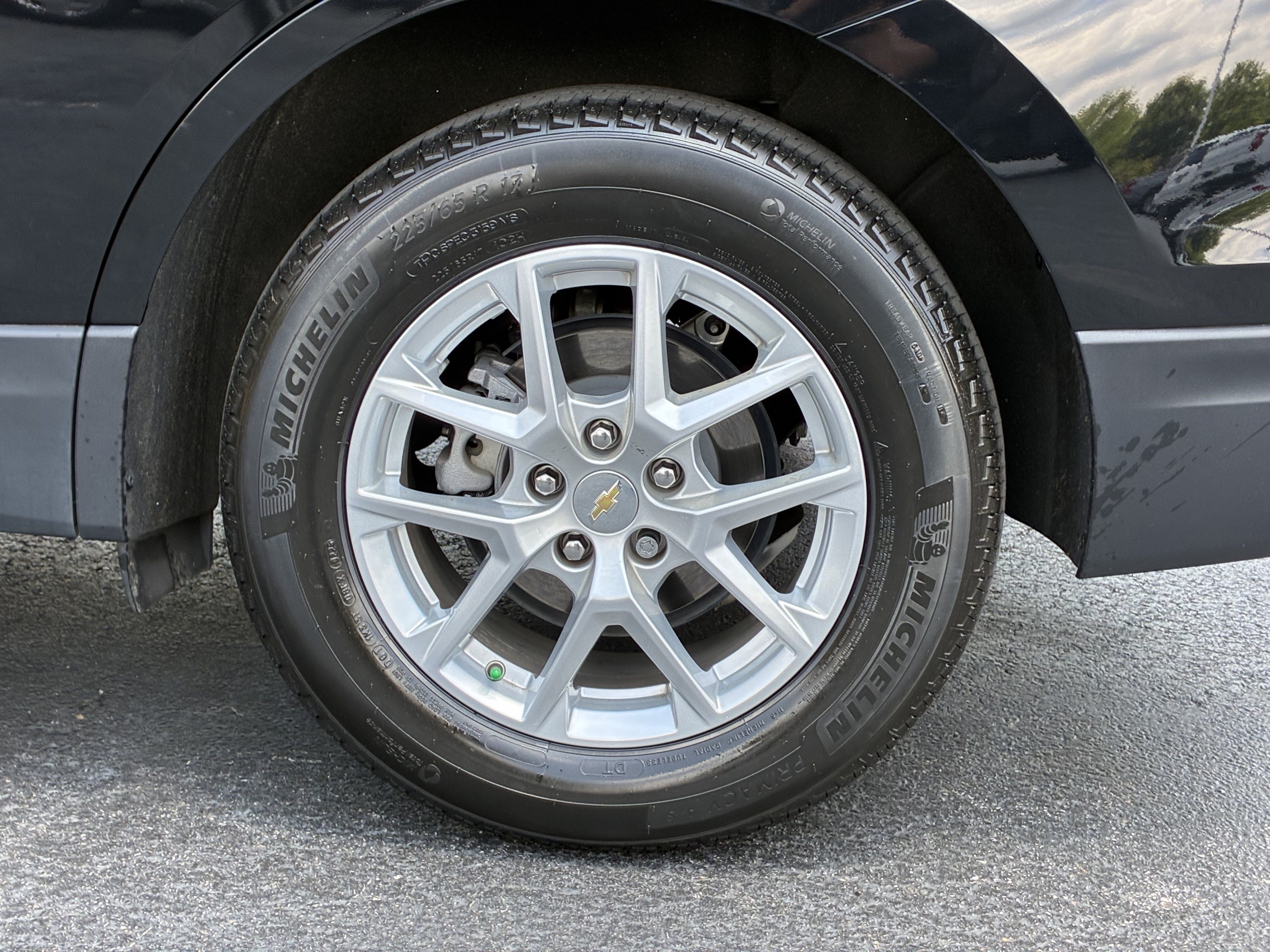 Used 2024 Chevrolet Equinox LS w/ LS Convenience Package FWD image 10