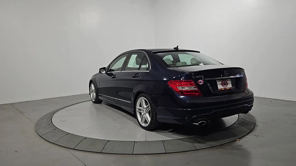 Used 2013 Mercedes-Benz C 300 4MATIC Sedan image 3